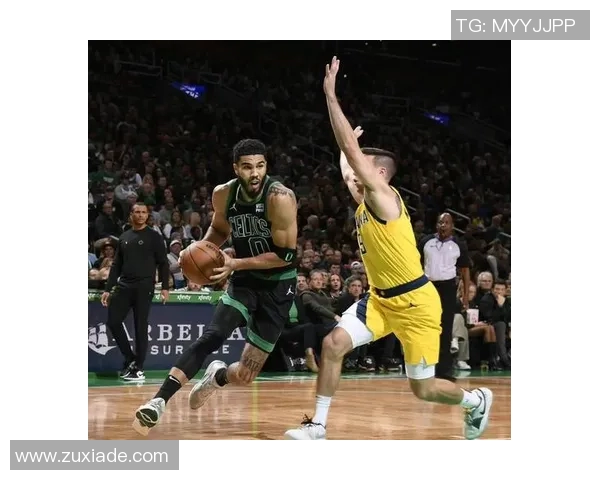 凯尔特人强势逆袭猛龙塔图姆与巴恩斯联手助球队狂胜54分 凯尔特人强势逆袭猛龙塔图姆与巴恩斯联手助球队狂胜54分