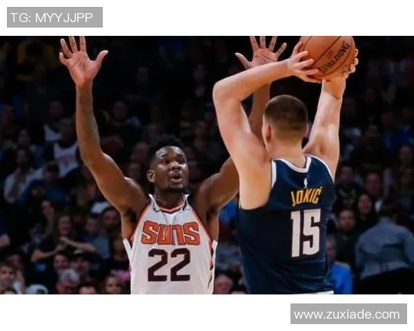 状态不错!艾顿半场4投3中得到6分5板2助 正负值+8 状态不错!艾顿半场4投3中得到6分5板2助 正负值+8