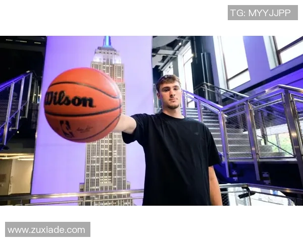 今年焦点新秀对决！弗拉格10+10，哈珀15+5